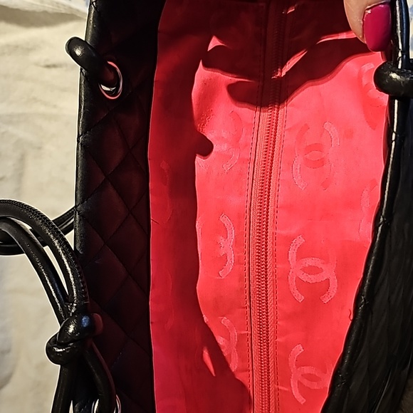 Authentic CHANEL Tote Bag Calfskin Cambon - Picture 7 of 16